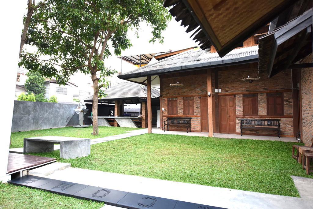 Hotel Chiang Mai Udee Esterno foto