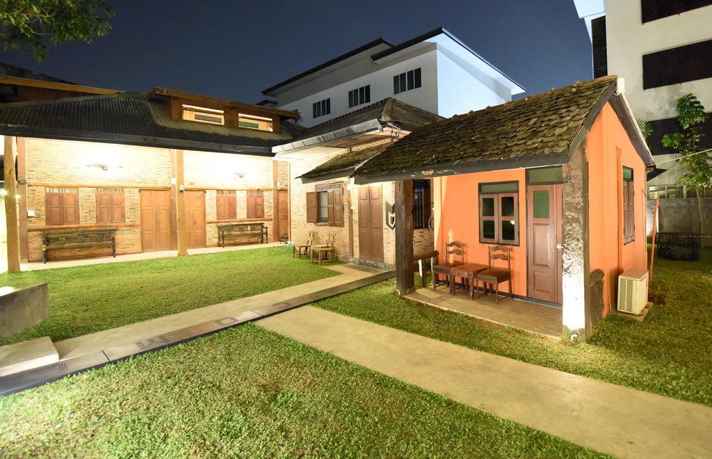 Hotel Chiang Mai Udee Esterno foto